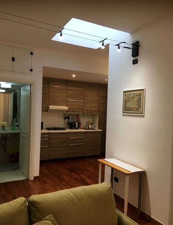 appartamento in vendita a Milano in zona Lorenteggio