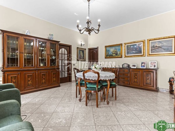 appartamento in vendita a Milano in zona Porta Garibaldi