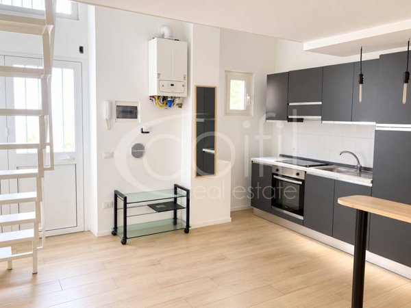 appartamento in vendita a Milano in zona Gorla