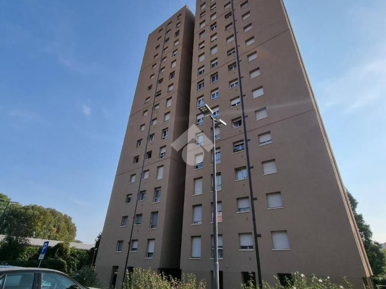 appartamento in vendita a Milano in zona Forze Armate
