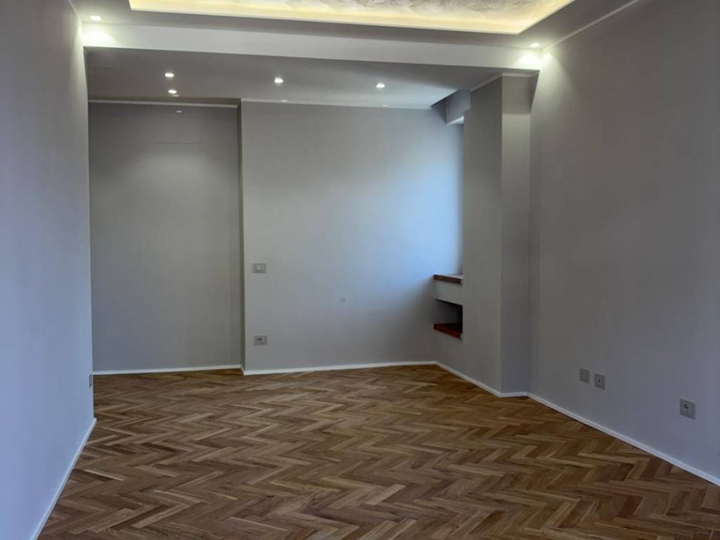 appartamento in vendita a Milano in zona Città Studi