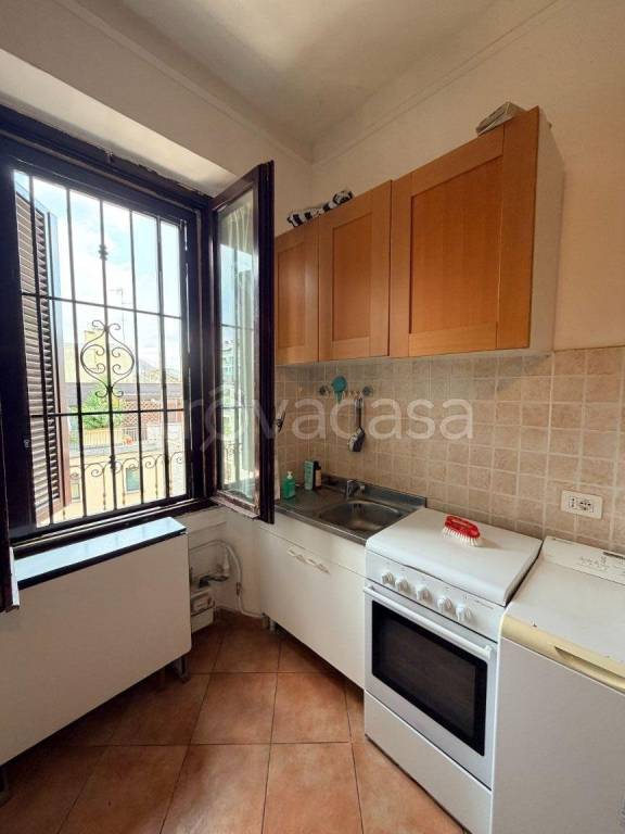 appartamento in vendita a Milano in zona Città Studi