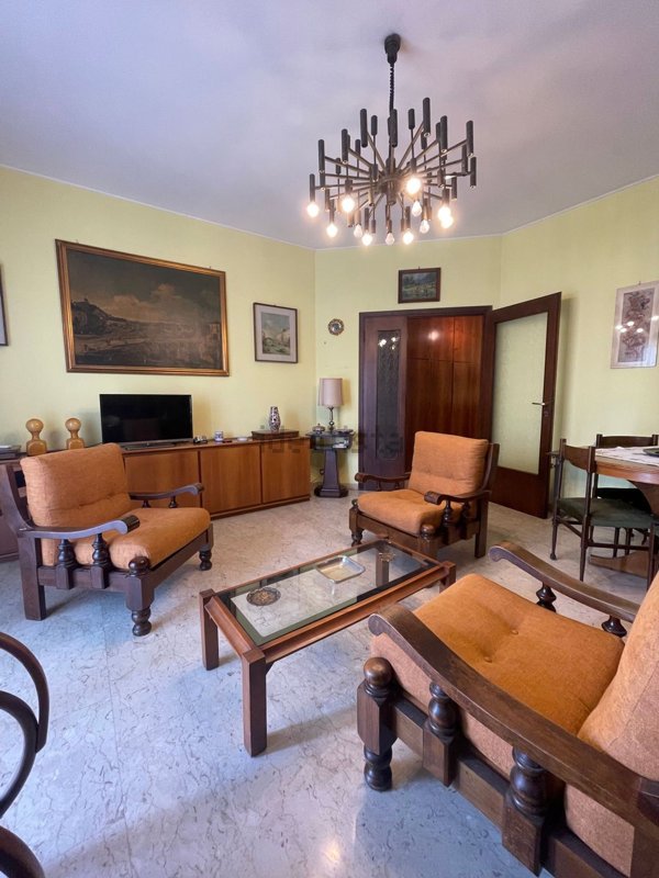 appartamento in vendita a Milano in zona Isola