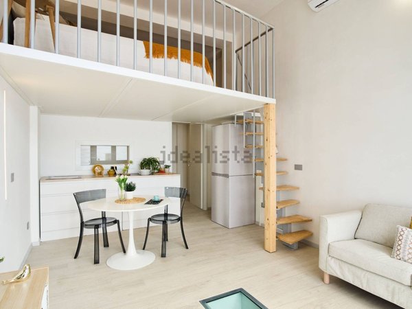 appartamento in vendita a Milano in zona Vigentino
