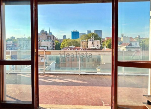 appartamento in vendita a Milano in zona Porta Venezia