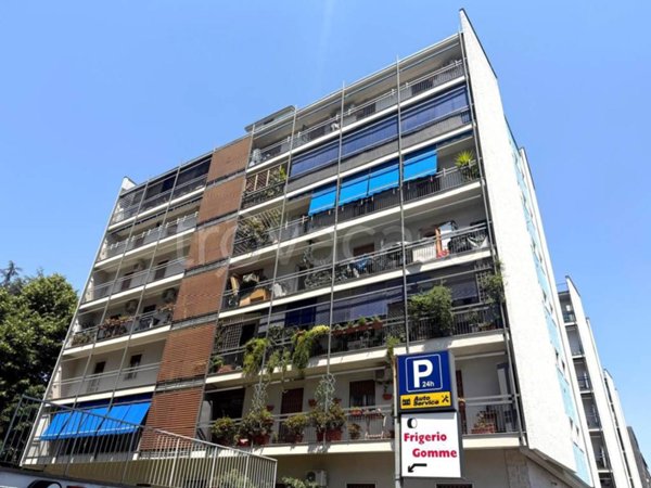 appartamento in vendita a Milano in zona Crescenzago