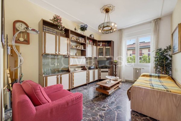 appartamento in vendita a Milano in zona Corvetto