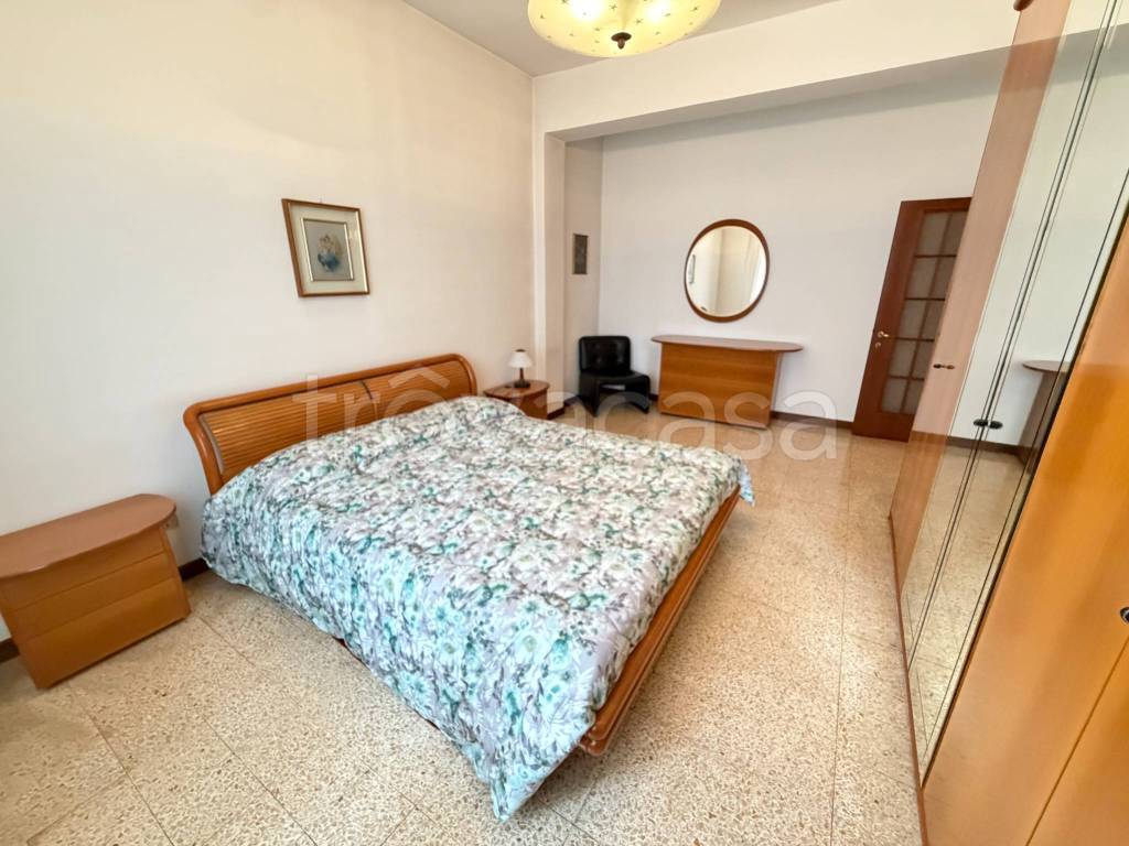 appartamento in vendita a Milano in zona Vigentino