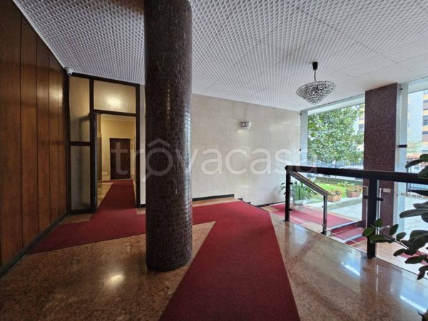 appartamento in vendita a Milano in zona Corvetto