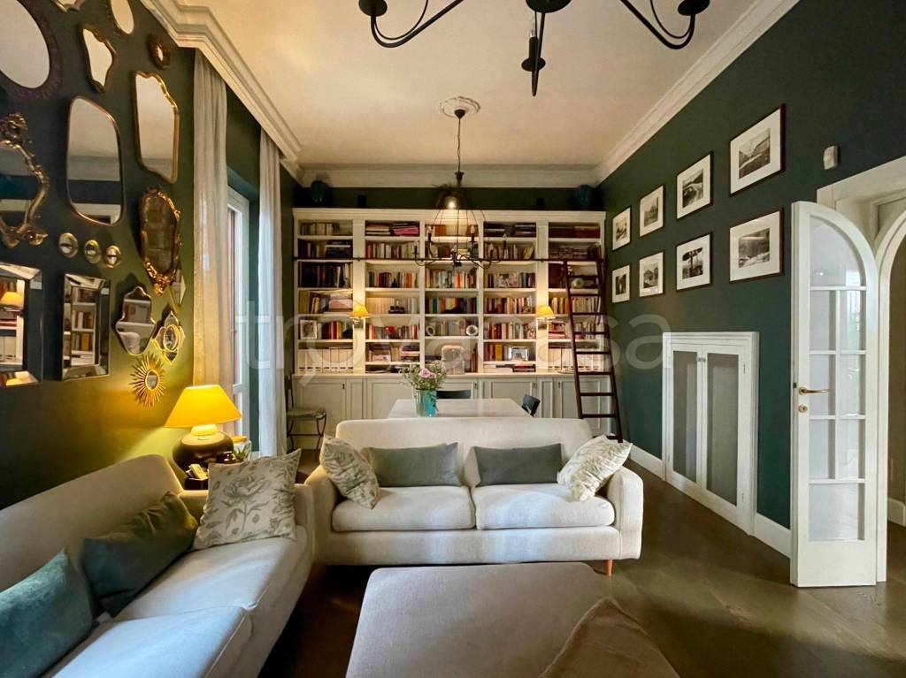 casa indipendente in vendita a Milano in zona De Angeli