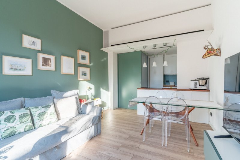 appartamento in vendita a Milano in zona Porta Genova