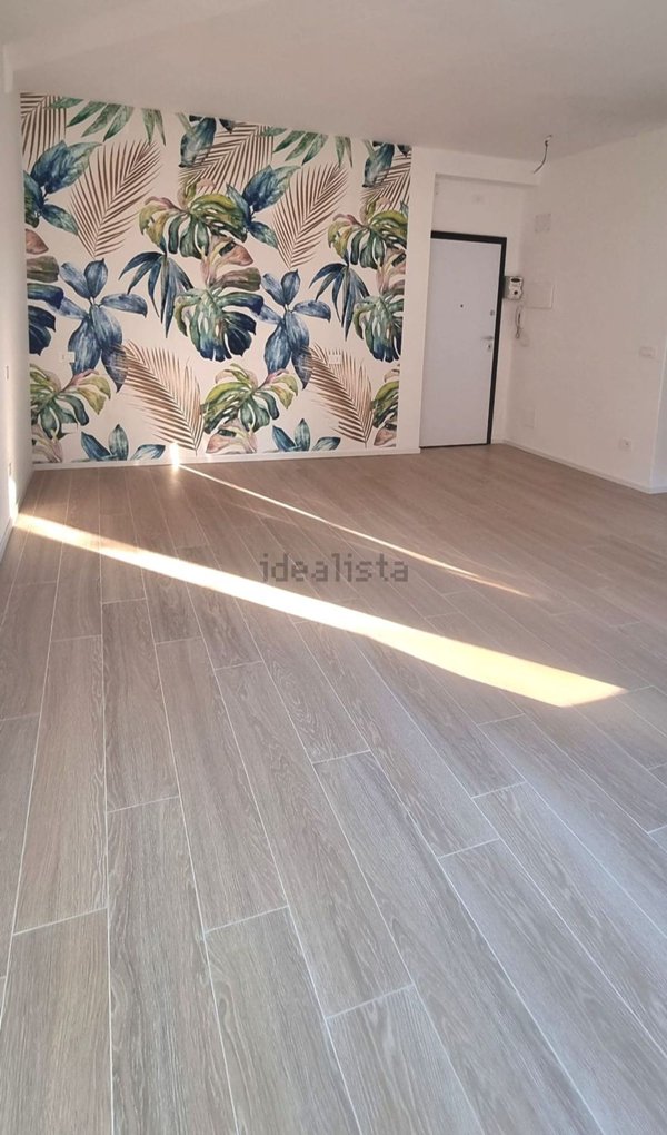 appartamento in vendita a Milano in zona Famagosta