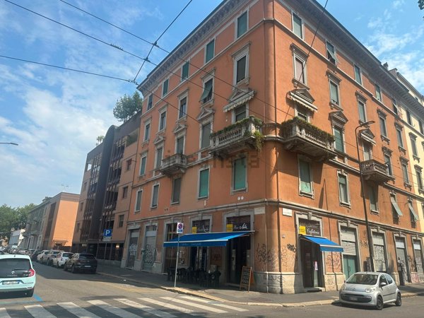 appartamento in vendita a Milano in zona Farini