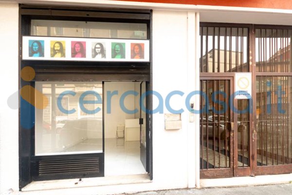 ufficio in vendita a Milano in zona Corvetto