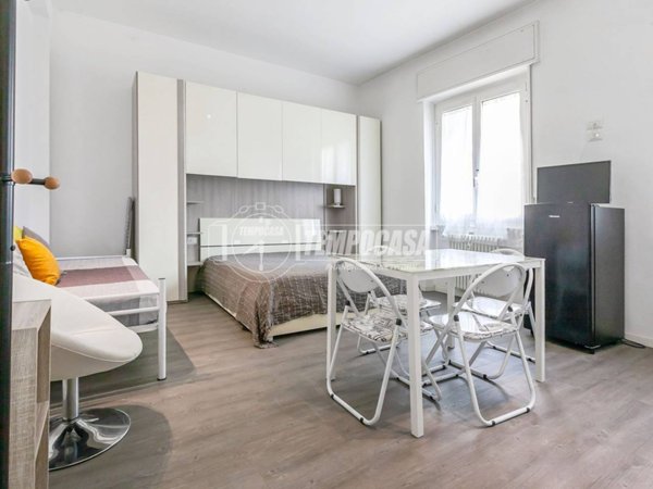 appartamento in vendita a Milano in zona Dergano
