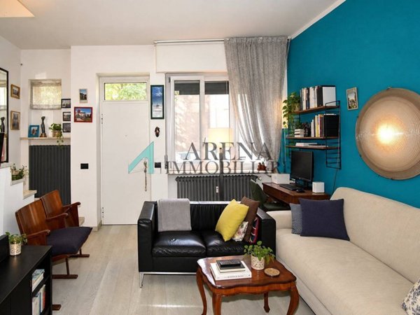 casa indipendente in vendita a Milano in zona Forlanini