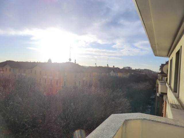 appartamento in vendita a Milano in zona Città Studi