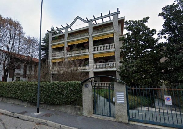 appartamento in vendita a Milano in zona Figino
