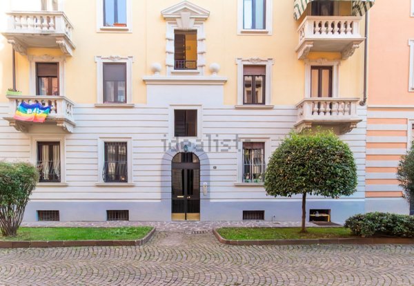 appartamento in vendita a Milano in zona Loreto