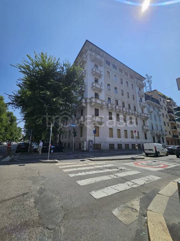 appartamento in vendita a Milano in zona Solari