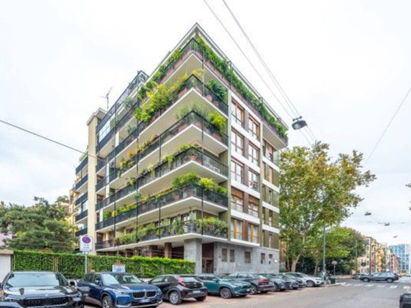 appartamento in vendita a Milano in zona Il Portello