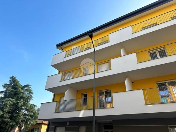 appartamento in vendita a Milano in zona Ponte Lambro