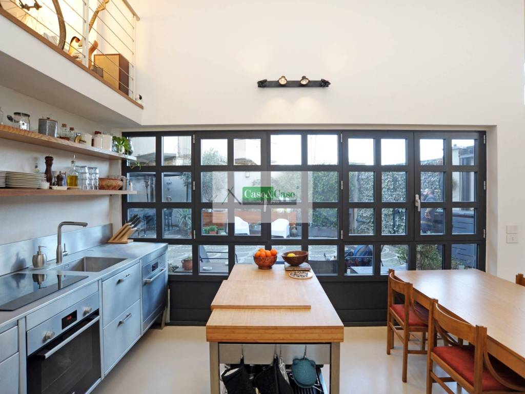 casa indipendente in vendita a Milano in zona Lambrate