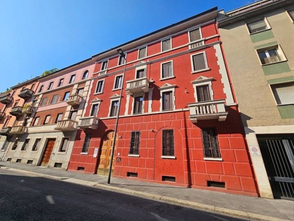 appartamento in vendita a Milano in zona Tibaldi