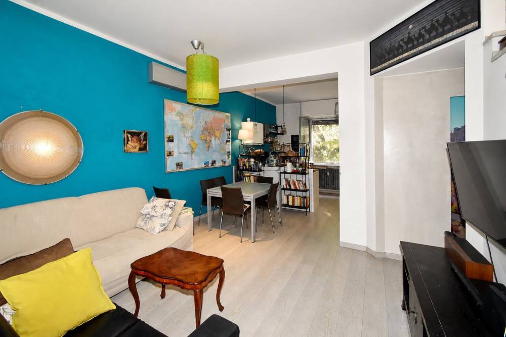 appartamento in vendita a Milano in zona Forlanini