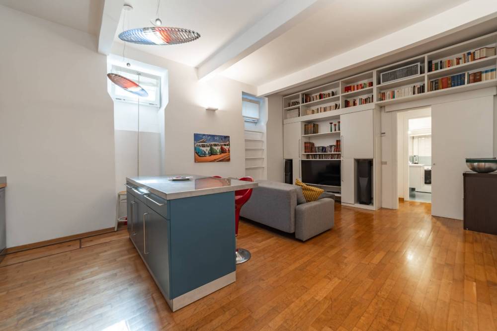 appartamento in vendita a Milano in zona Il Portello