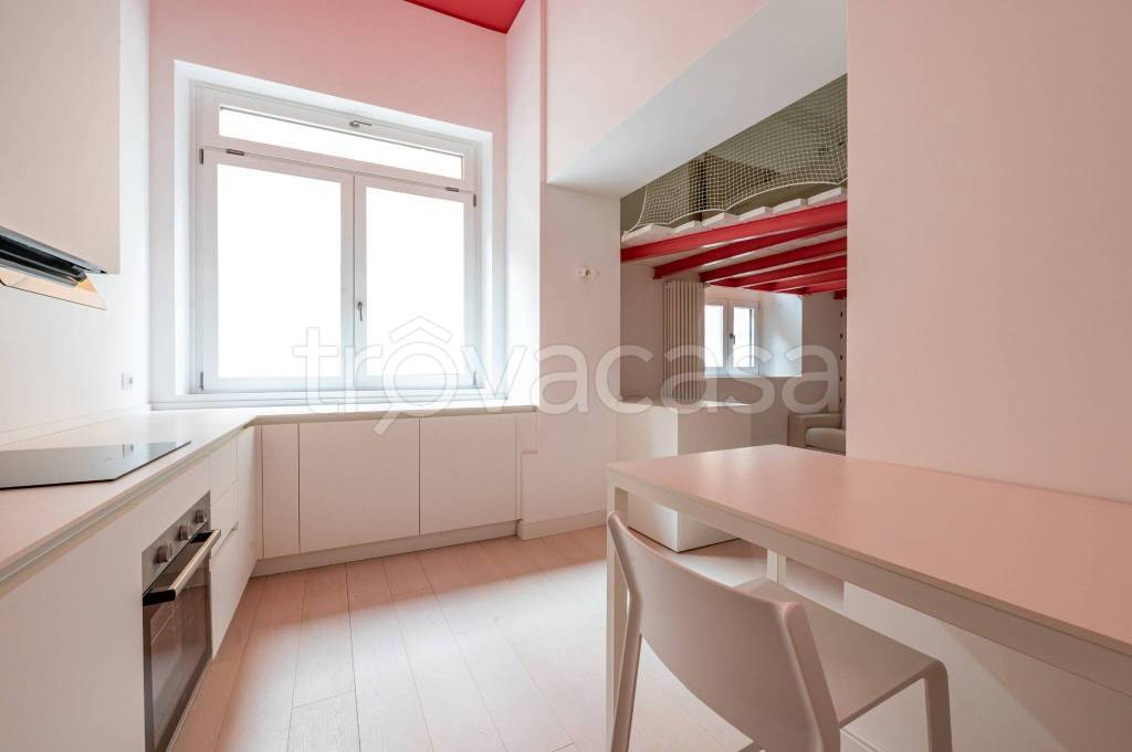 appartamento in vendita a Milano in zona Città Studi