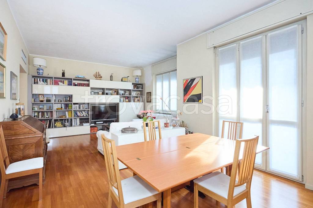 appartamento in vendita a Milano in zona San Siro
