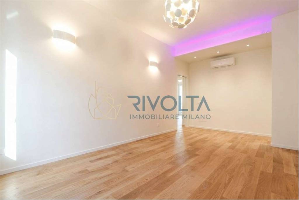 appartamento in vendita a Milano in zona Città Studi