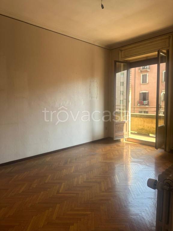 appartamento in vendita a Milano in zona Porta Venezia
