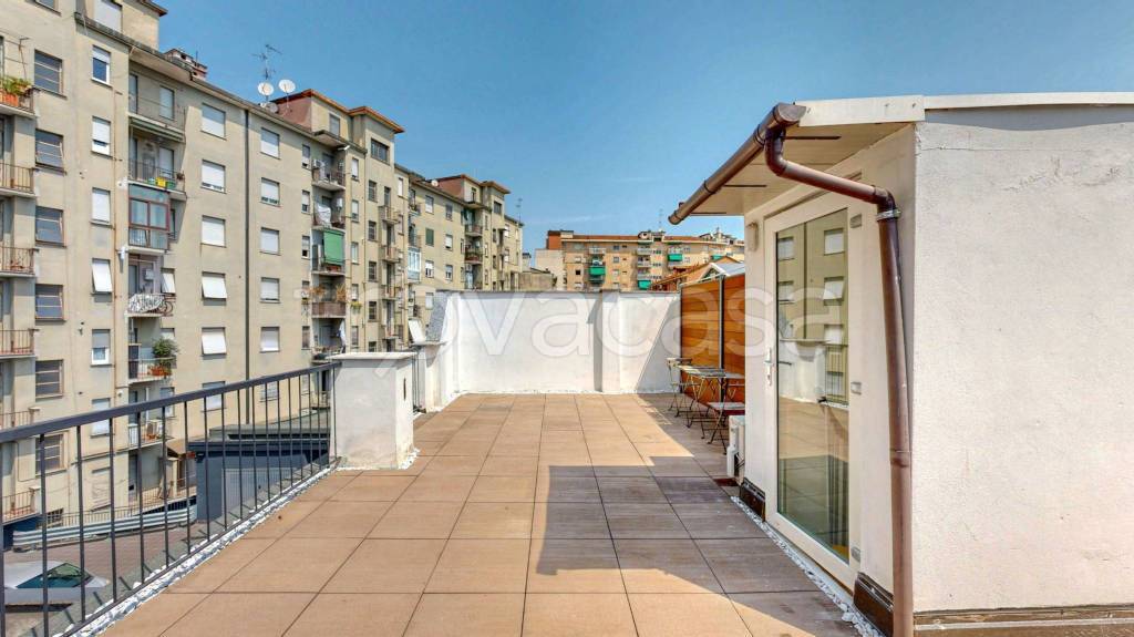 appartamento in vendita a Milano in zona Loreto
