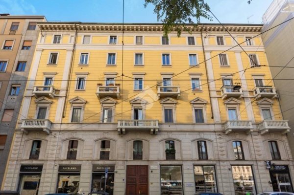appartamento in vendita a Milano in zona Cinque Giornate