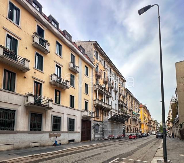appartamento in vendita a Milano in zona Loreto