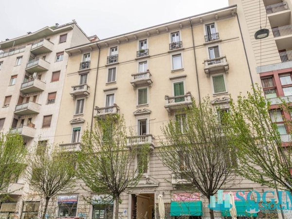 appartamento in vendita a Milano in zona Loreto