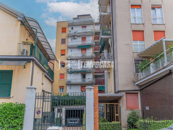 appartamento in vendita a Milano in zona Affori