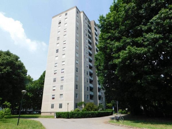 appartamento in vendita a Milano in zona Gallaratese