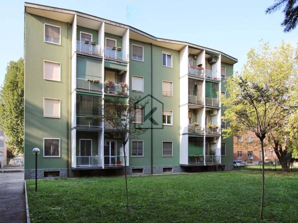 appartamento in vendita a Milano in zona Bande Nere