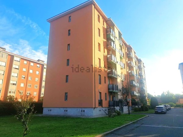 appartamento in vendita a Milano in zona Gallaratese