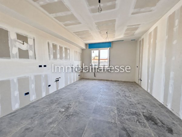 appartamento in vendita a Milano in zona Crescenzago