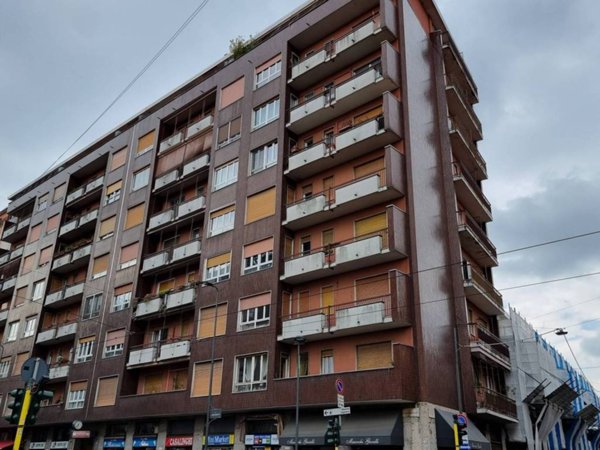 appartamento in vendita a Milano in zona Vigentino