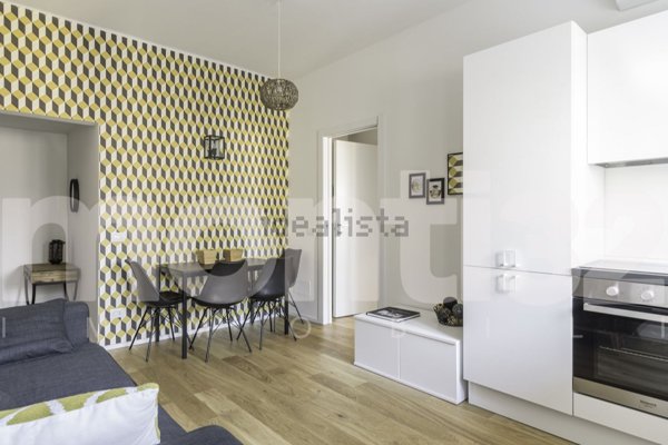 appartamento in vendita a Milano in zona De Angeli