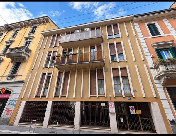 appartamento in vendita a Milano in zona Loreto