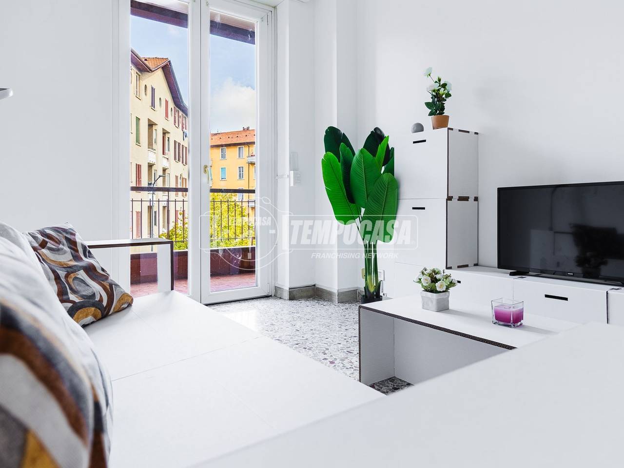 appartamento in vendita a Milano in zona Corvetto
