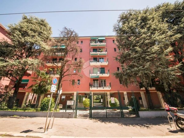 appartamento in vendita a Milano in zona Città Studi