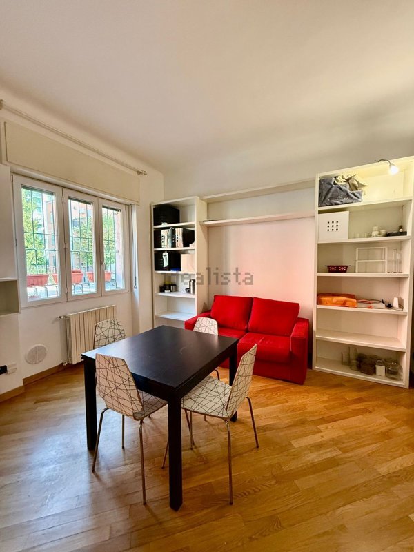appartamento in vendita a Milano in zona Bande Nere