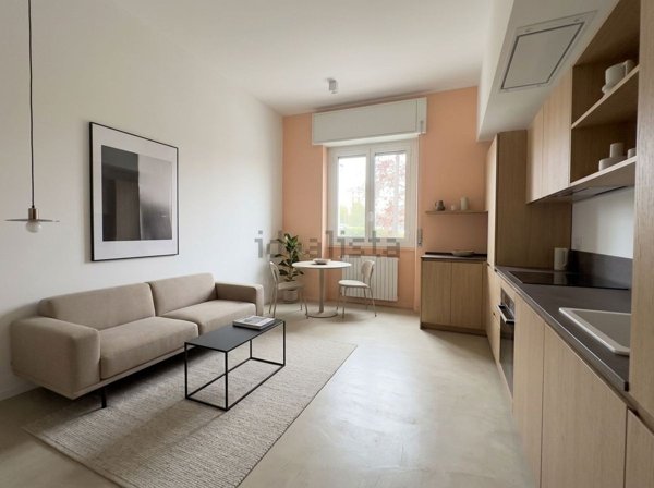 appartamento in vendita a Milano in zona Bande Nere